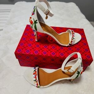 Tory Burch Painted Iris
